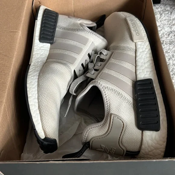 adidas gazelle silver green womens Mens Adidas NMD_R1 - S79166